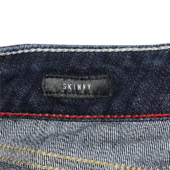 Torrid floral embroidered skinny Jeans 12R - Picture 7 of 9